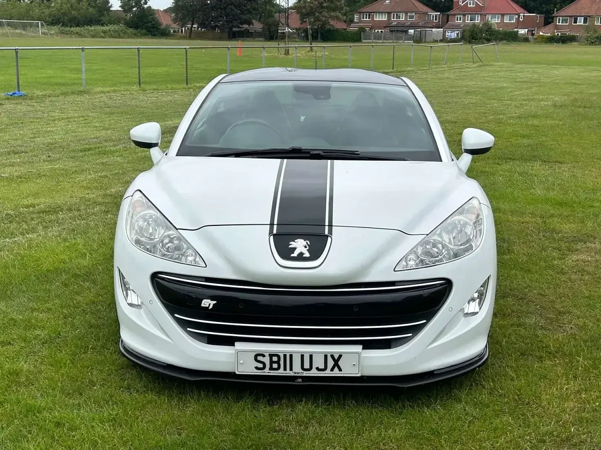 Used Peugeot RCZ GT 156 HP (114 kW) 2011 White Coupe