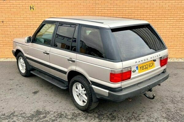 Used Land Rover Range Rover 182 HP (133 kW) 2001 Silver SUV