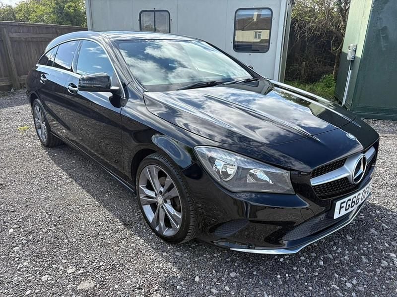 Used Mercedes CLA220 177 HP (130 kW) 2016 Black Sedan