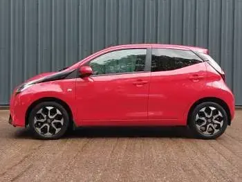 Used Toyota Aygo Trend 2019 Red Hatchback