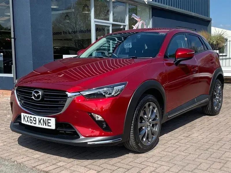 Używany Mazda CX-3 Inclusive 121 KM (88 kW) 2019 Czerwony SUV