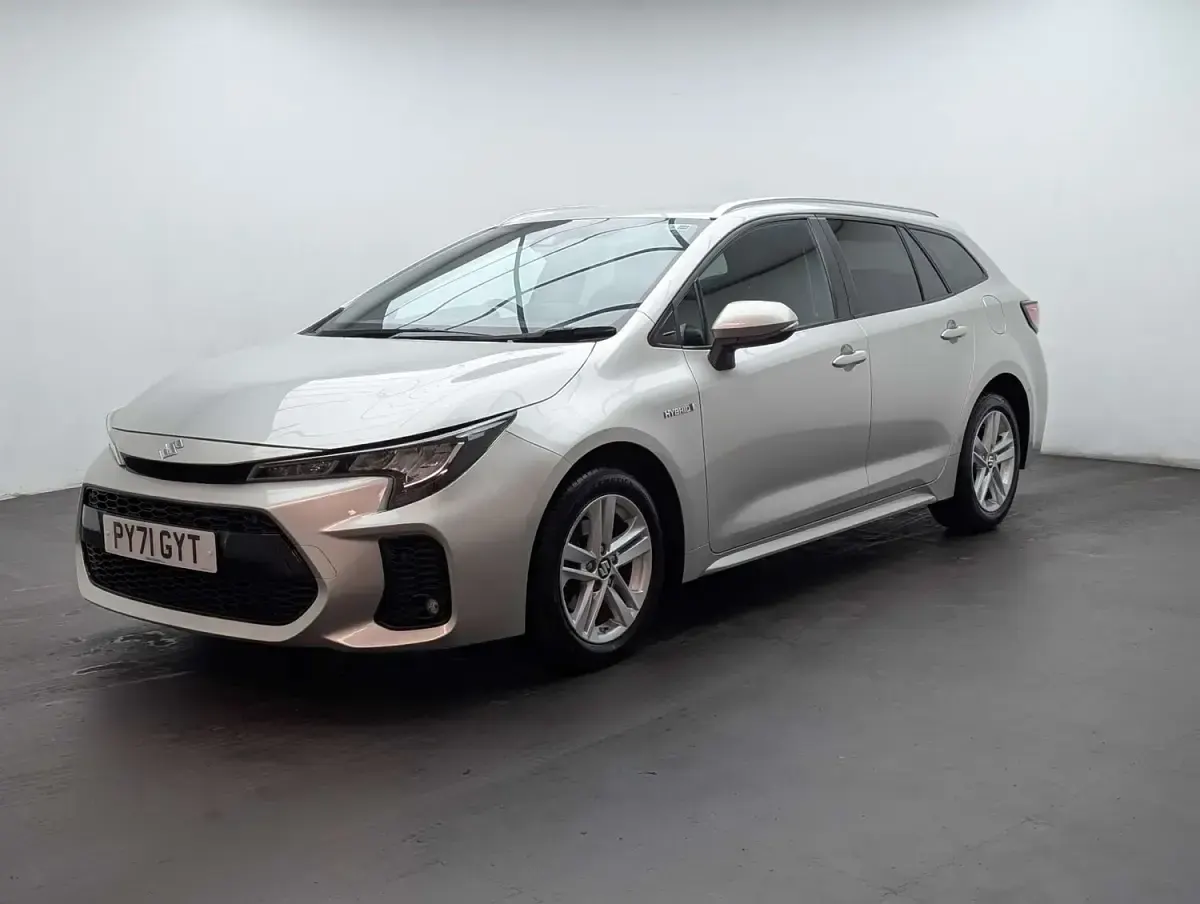 Used Suzuki Swace SZ-T 122 HP (89 kW) 2021 Silver Estate