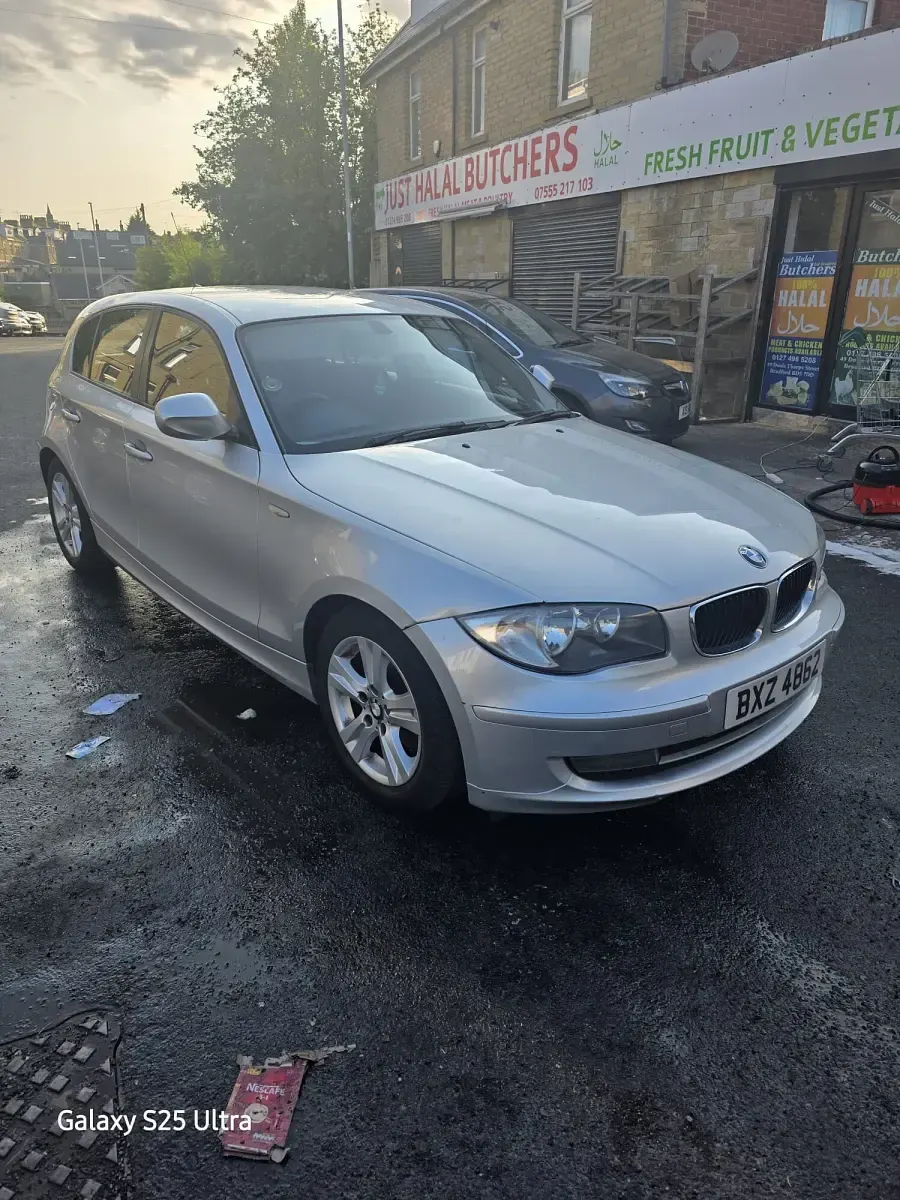 Used BMW 118 2011 Silver Hatchback