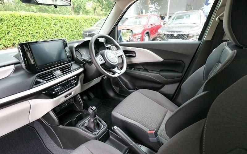 New Suzuki Swift 82 HP (60 kW) 2025 Hatchback