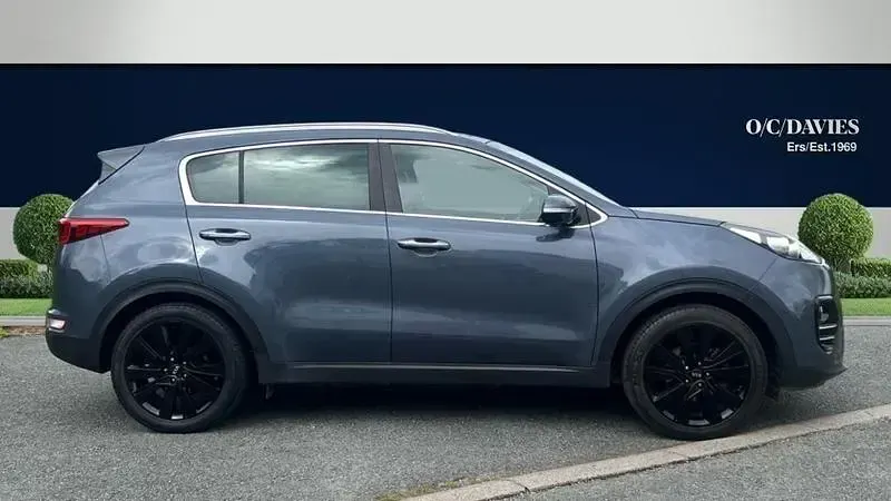 Used Kia Sportage 115 HP (84 kW) 2017 Blue SUV