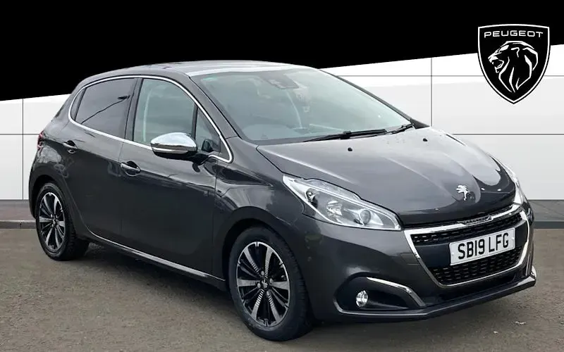 Used Peugeot 208 82 HP (60 kW) 2019 Hatchback