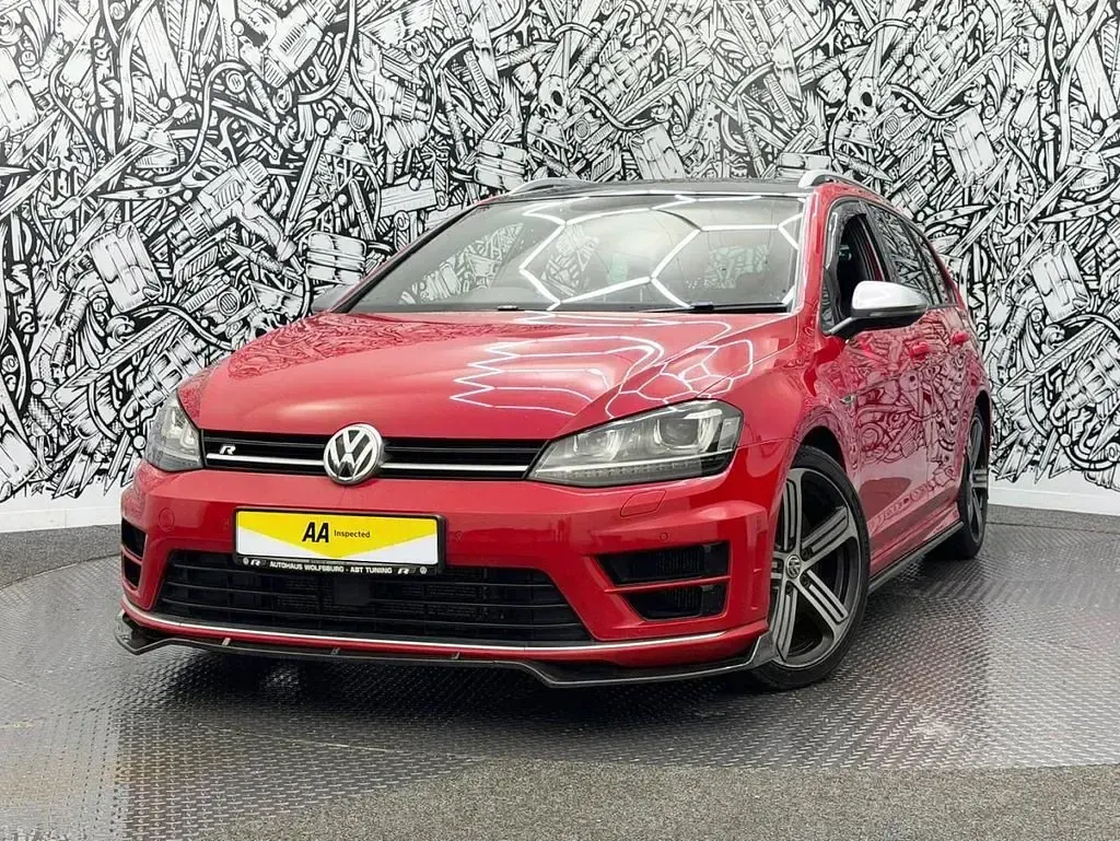Używany VW Golf VII R 2017 Czerwony Kombi