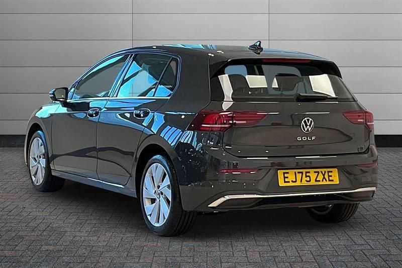 New VW Golf VIII Style 150 HP (110 kW) 2025 Urano grey Hatchback
