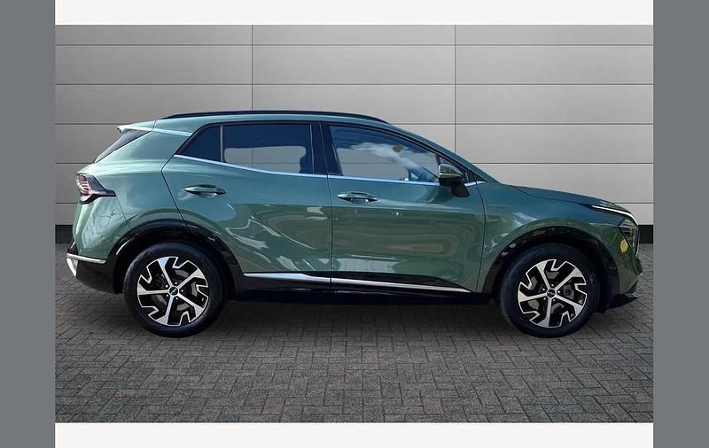 Used Kia Sportage 226 HP (166 kW) 2023 Green SUV