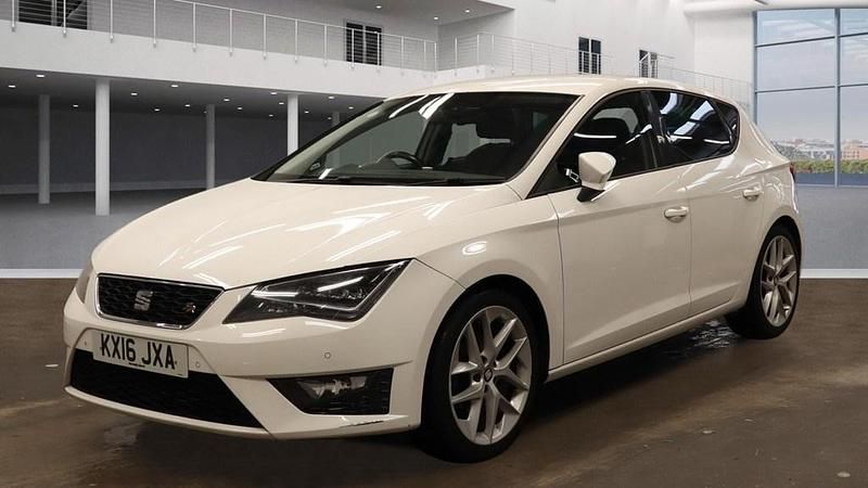 Used Seat Leon FR 2016 White Hatchback