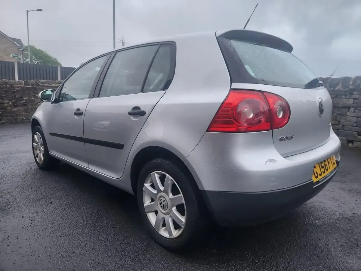 Używany VW Golf IV S 2006 Srebrny Hatchback
