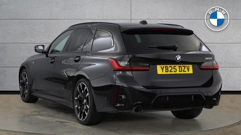 Used BMW 320 M Sport 181 HP (133 kW) 2025 Black Estate