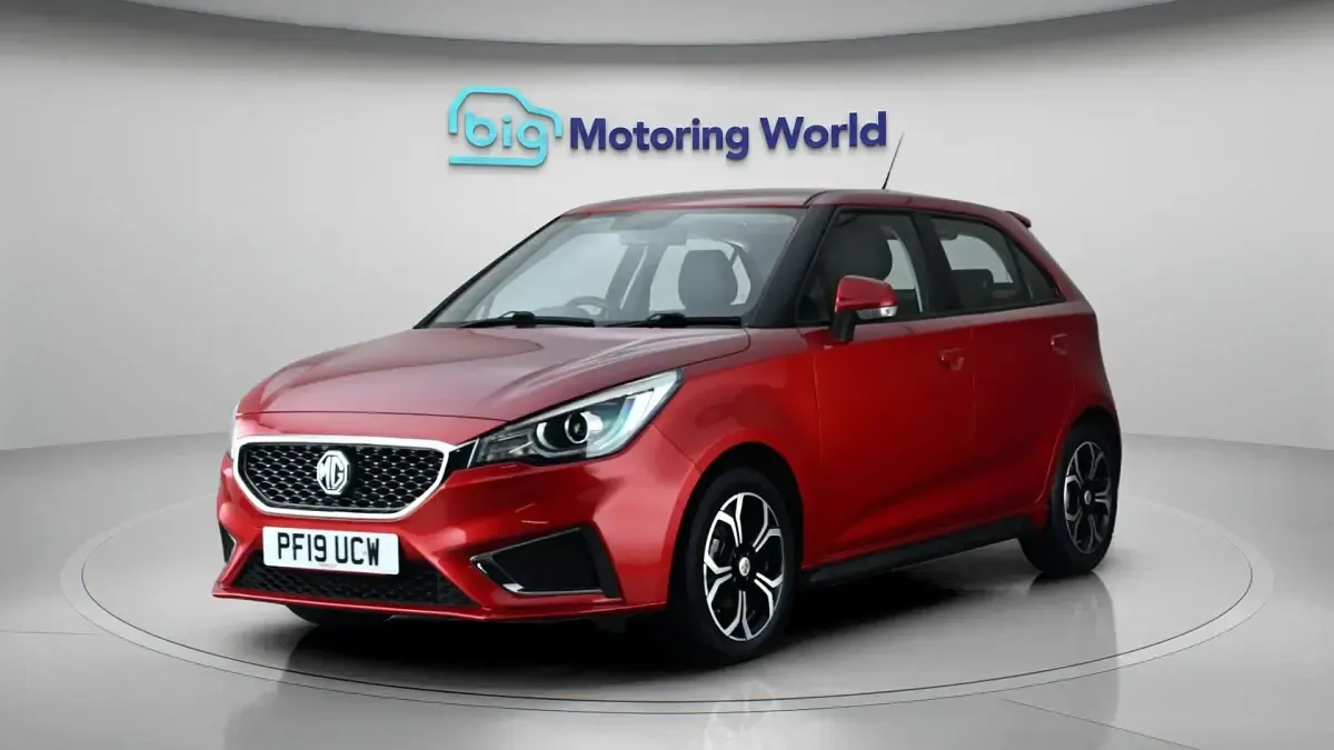 Used MG MG3 Exclusive 106 HP (77 kW) 2019 Red Hatchback