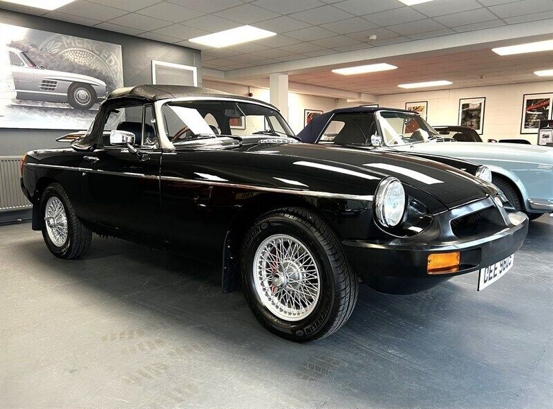 Black Used 1977 MG B Cabriolet | £15,995 - Image 1/4