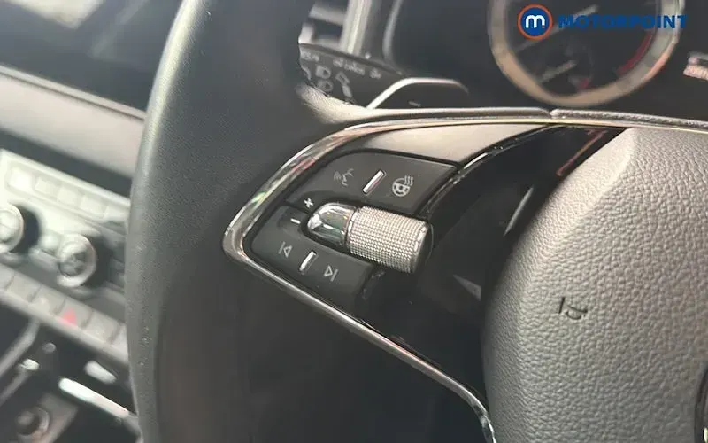 Used Skoda Karoq SE L 150 HP (110 kW) 2022 Blue SUV