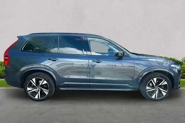 Used Volvo XC90 Plus 235 HP (172 kW) 2023 Blue SUV