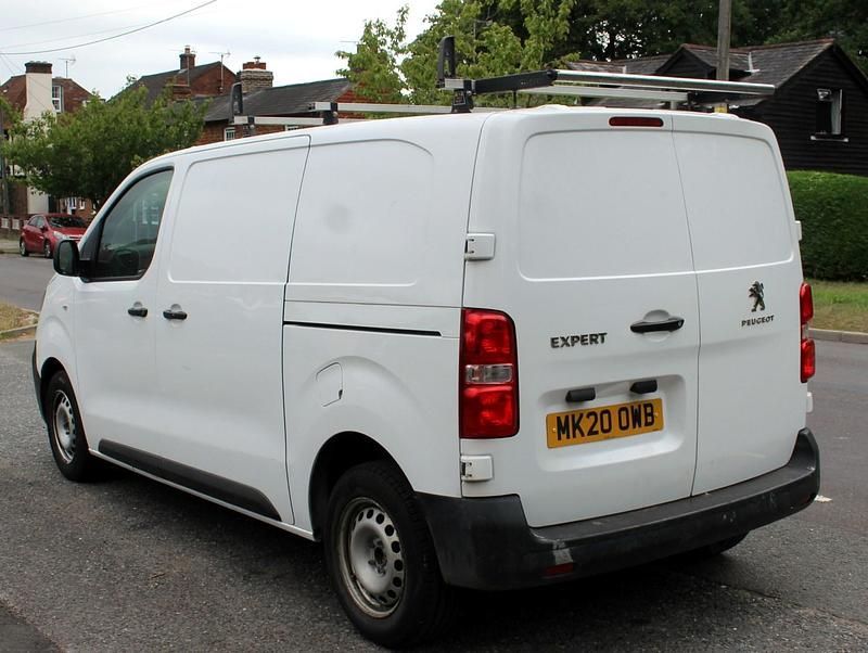 Image 2/4