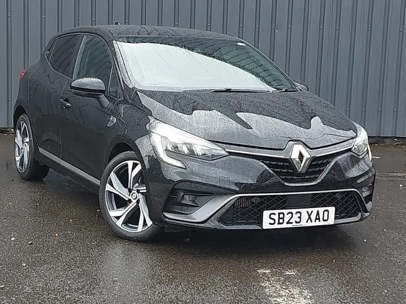 Used Renault Clio V RS Line 90 HP (66 kW) 2023 Black Hatchback