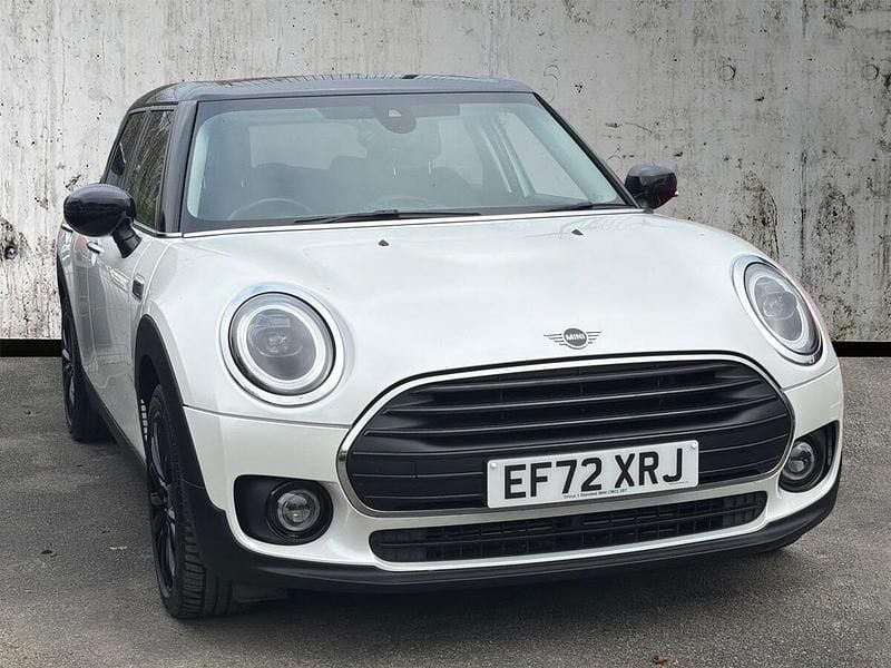 Used Mini Cooper Clubman Classic 134 HP (98 kW) 2023 White Estate