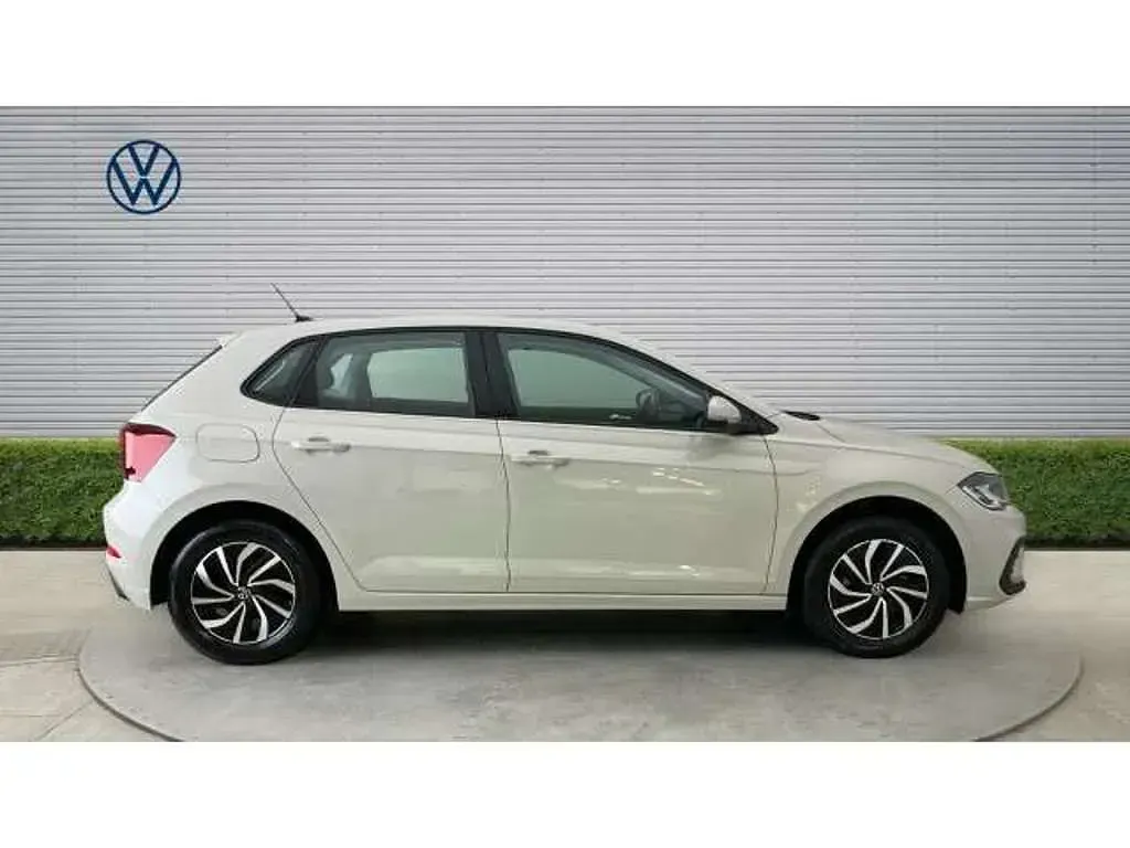 Used VW Polo Life 80 HP (58 kW) 2023 Grey Hatchback