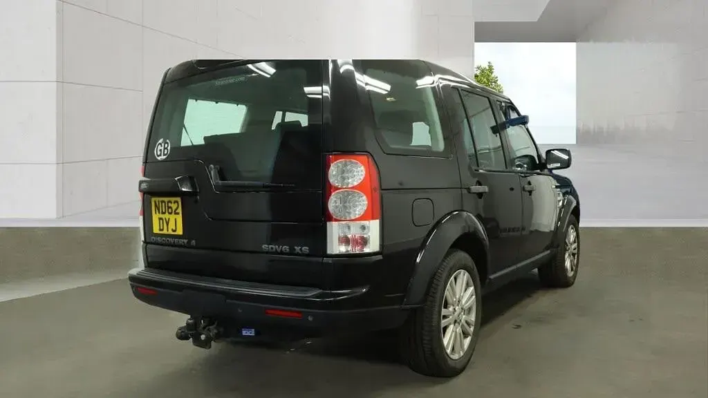 Used Land Rover Discovery 4 255 HP (187 kW) 2012 Black SUV