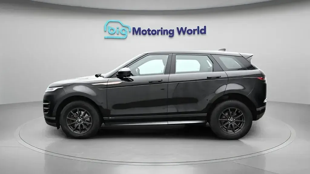 Używany Land Rover Range Rover evoque R-Dynamic 163 KM (119 kW) 2021 Czarny SUV