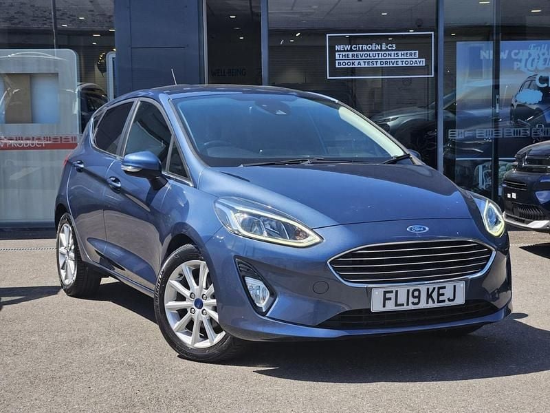 Blue Used 2019 Ford Fiesta Titanium Hatchback | £6,495 (Good price) - Image 1/4
