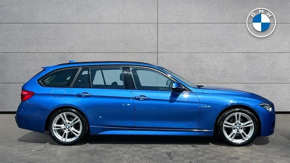 Used BMW 320 M Sport 187 HP (137 kW) 2019 Blue Estate