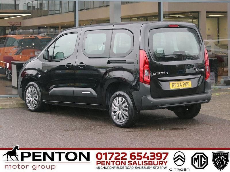 Used Citroën Berlingo PureTech 110 HP (80 kW) 2024 Black MPV