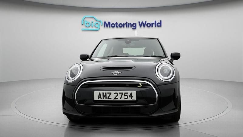 Used Mini Cooper SE Hatch 133 kW (181 HP) 2023 Hatchback