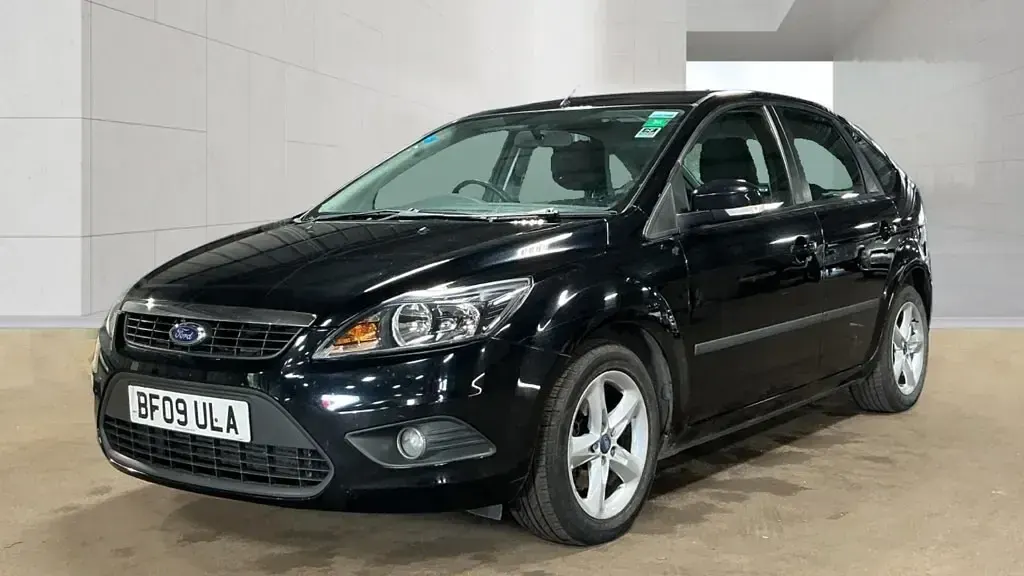 Used Ford Focus Zetec 110 HP (80 kW) 2009 Black Hatchback