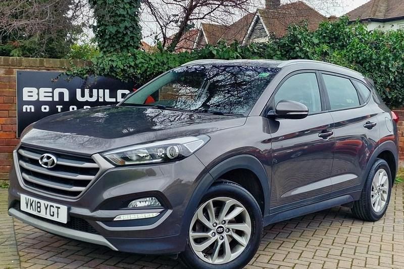 Used Hyundai Tucson SE 132 HP (97 kW) 2018 Grey SUV