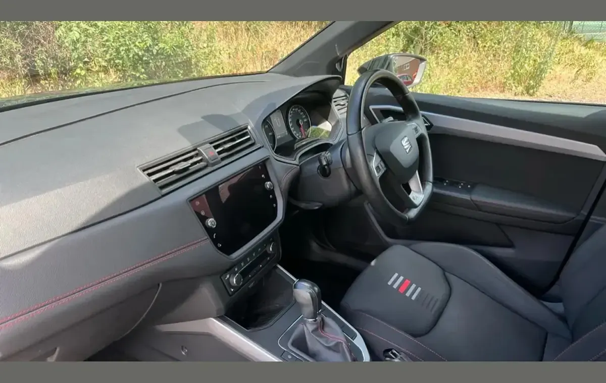 Used Seat Arona FR 110 HP (80 kW) 2021 Grey SUV