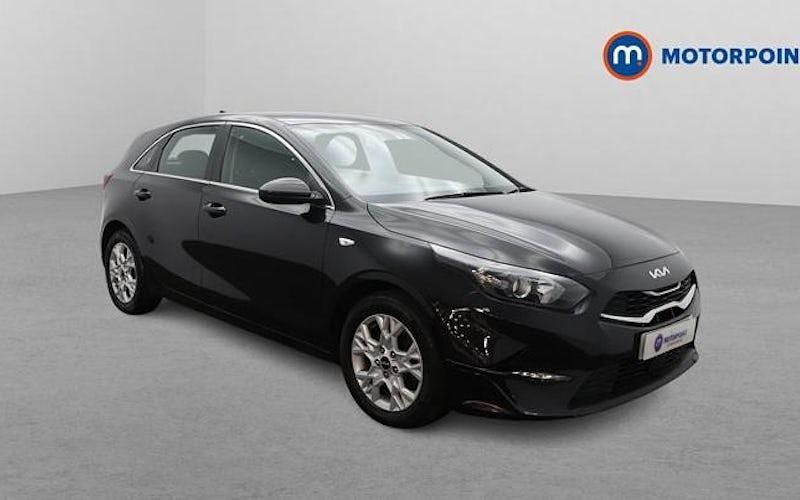 Used Kia Ceed 160 HP (117 kW) 2023 Black Hatchback
