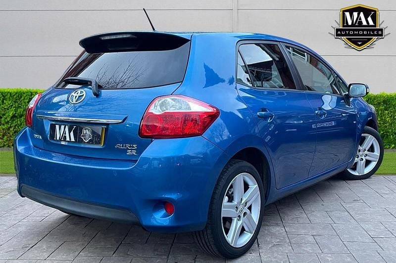 Used Toyota Auris SR 2010 Blue Hatchback
