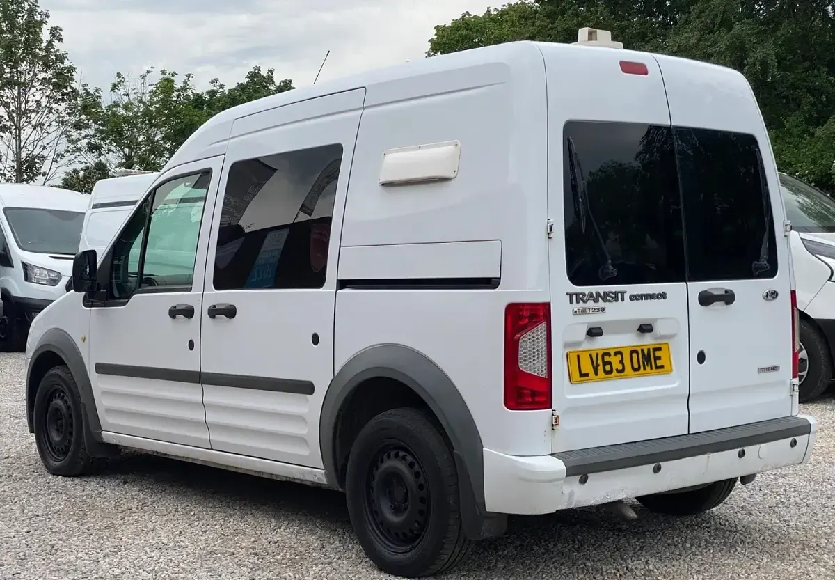 Used Ford Transit Connect Trend 110 HP (80 kW) 2013 White MPV