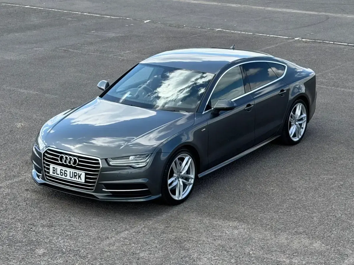 Usado Audi A7 S-Line 2016 Cinzento Citadino