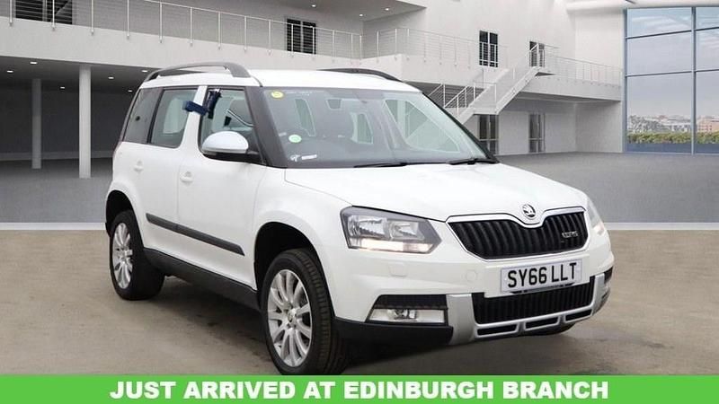 White Used 2016 Skoda Yeti SE SUV | £12,995 (Fair price) - Image 1/4