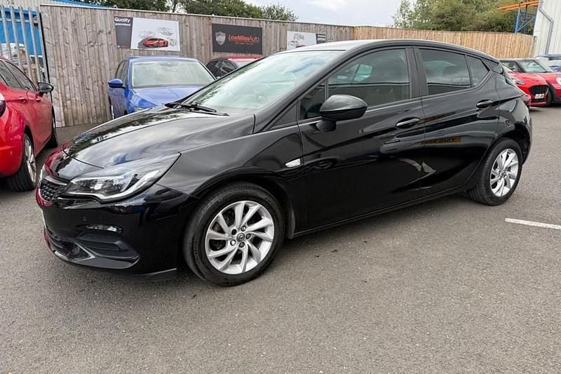 Black Used 2020 Vauxhall Astra Business Edition Hatchback | £6,600 (Super price) - Image 1/1
