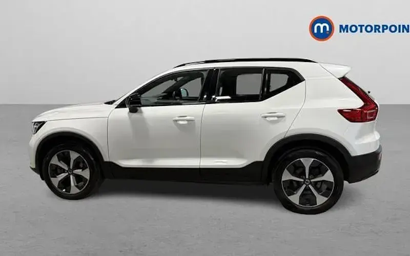 Usado Volvo XC40 Plus 197 CV (144 kW) 2026 SUV