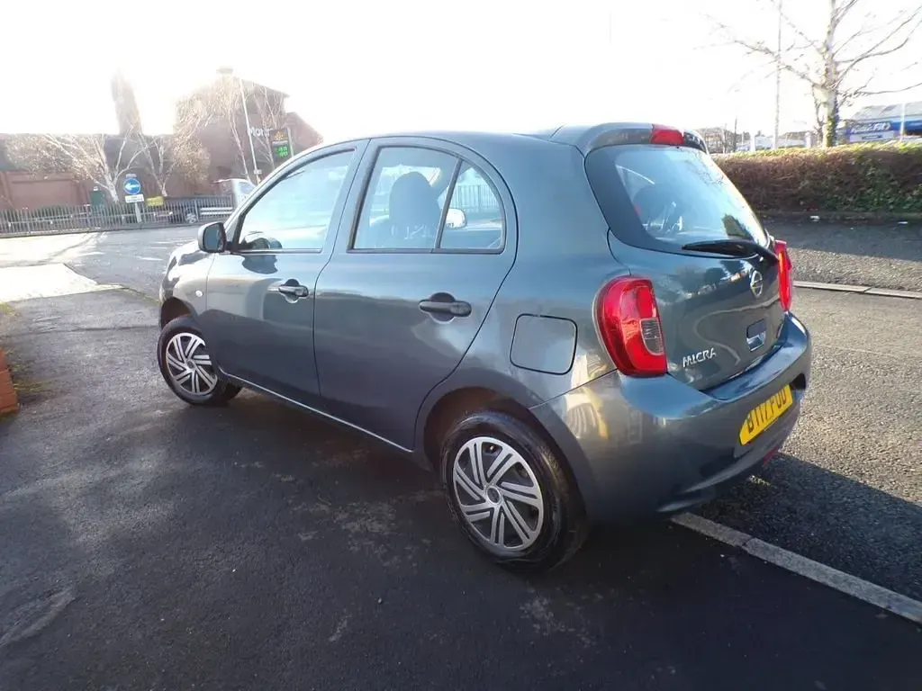 Second-hand Nissan Micra Visia 80 CP (58 kW) 2017 Gri Hatchback