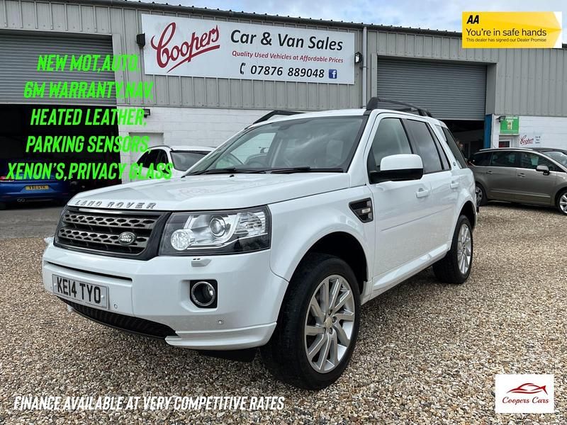 White Used 2014 Land Rover Freelander 2 SE SUV | £7,995 (Super price) - Image 1/4