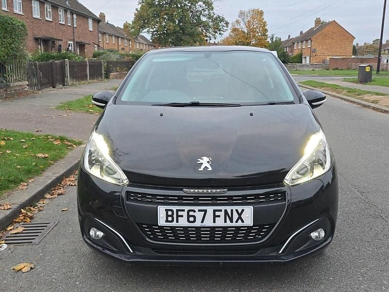 Used Peugeot 208 2017 Black Hatchback