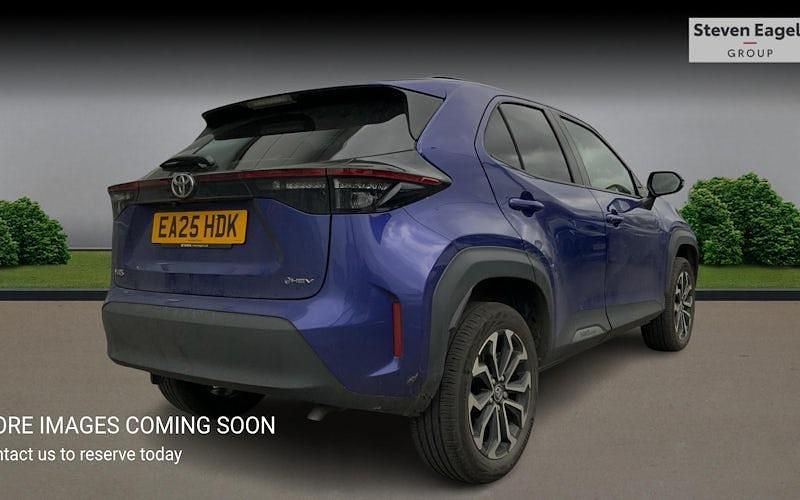 Used Toyota Yaris Hybrid Design 116 HP (85 kW) 2026 Estate