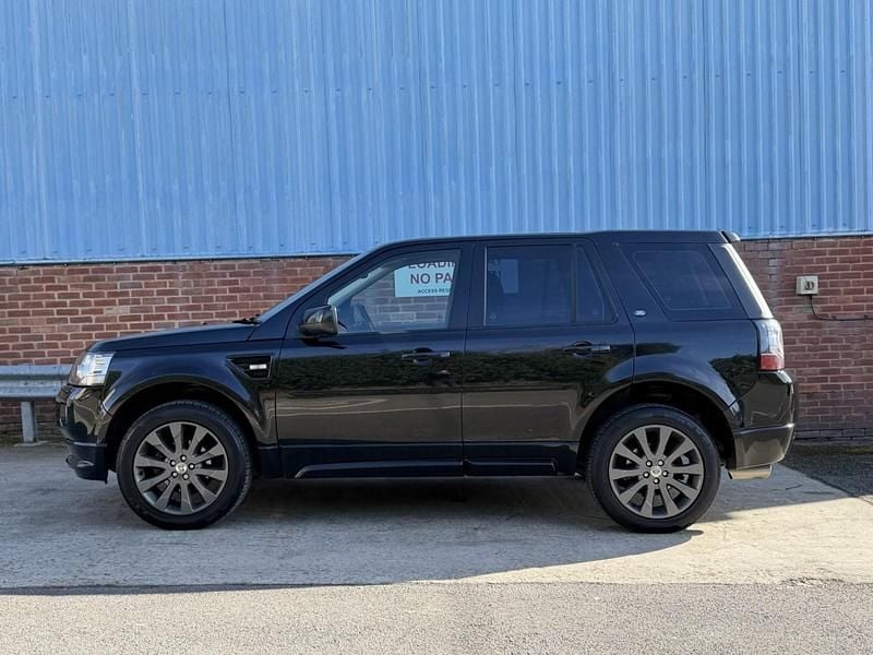 Used Land Rover Freelander 2 Dynamic 190 HP (139 kW) 2013 Black SUV