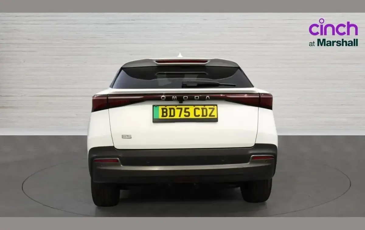 Used Omoda 5 155 kW (211 HP) 2025 White SUV