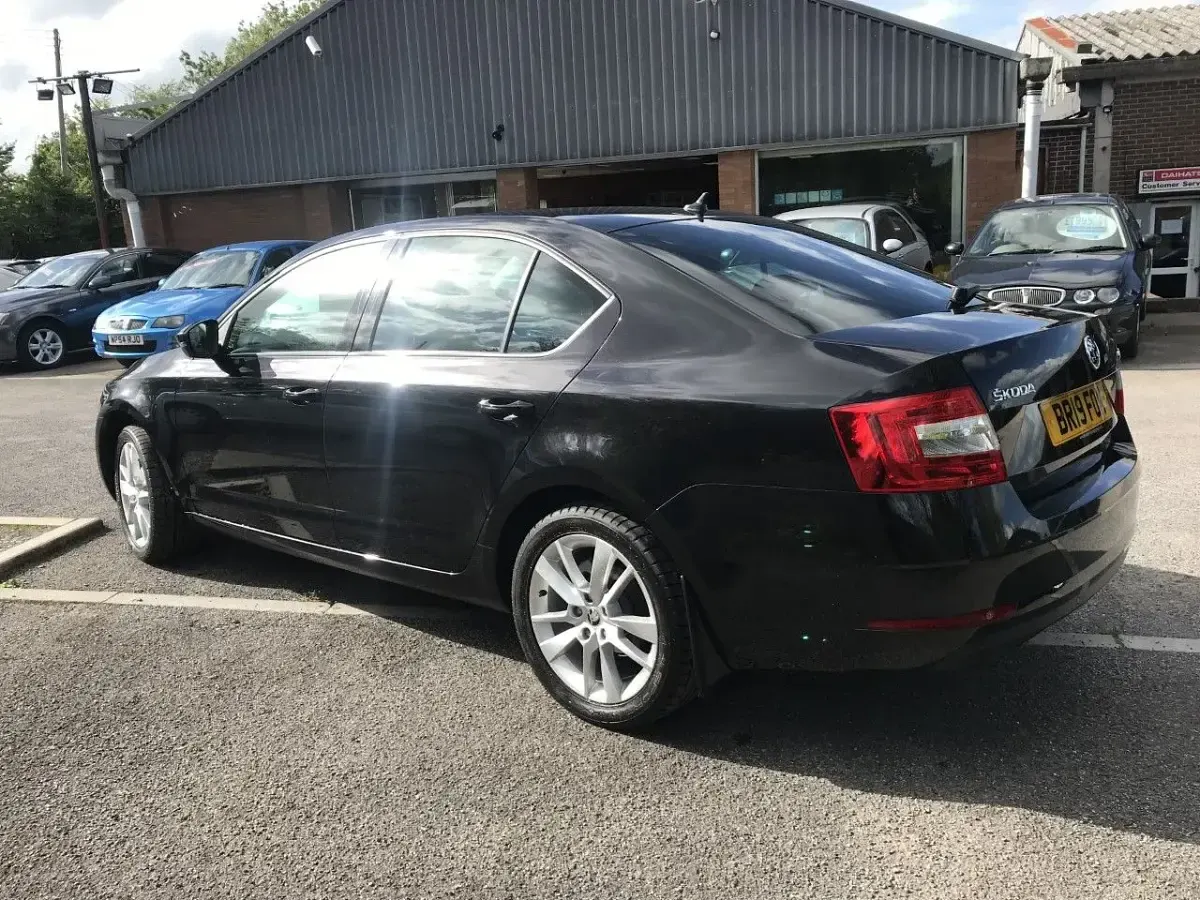 Used Skoda Octavia SE 150 HP (110 kW) 2019 Black Hatchback