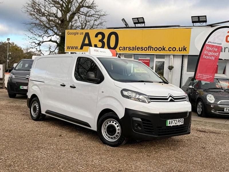 Used Citroën Dispatch 100 kW (136 HP) 2022 White MPV