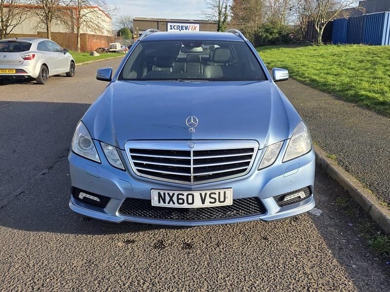 Used Mercedes E350 265 HP (194 kW) 2011 Blue Estate