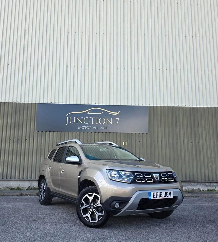 Used Dacia Duster Prestige 115 HP (84 kW) 2018 Beige SUV